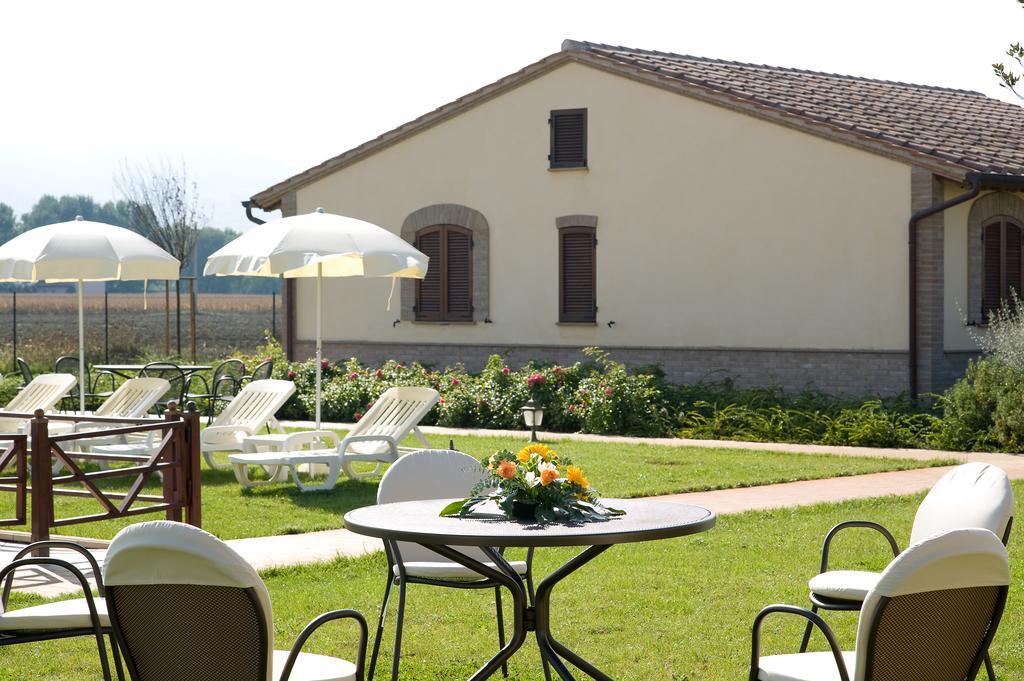 Cannara Agriturismo Le Rondini Di Francesco Di Assisi מראה חיצוני תמונה