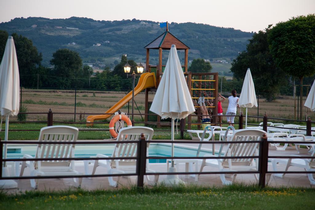 Cannara Agriturismo Le Rondini Di Francesco Di Assisi מראה חיצוני תמונה